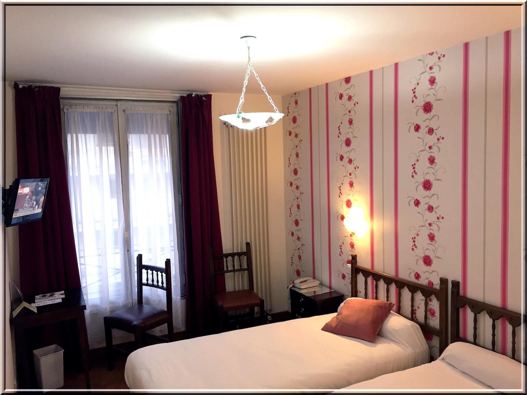 Hotel Le Clos D'alésia 3*
