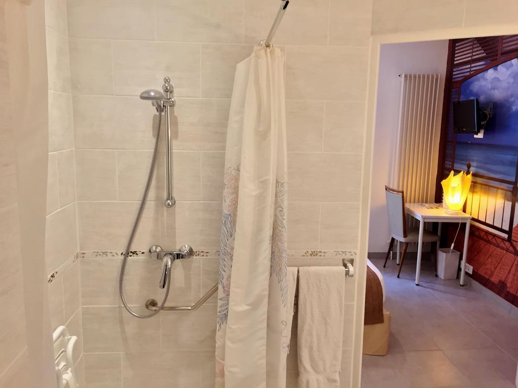 Le Clos D'alesia 3* Parijs