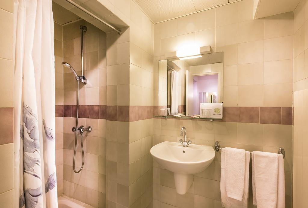 Le Clos D'alesia Hotel Parijs