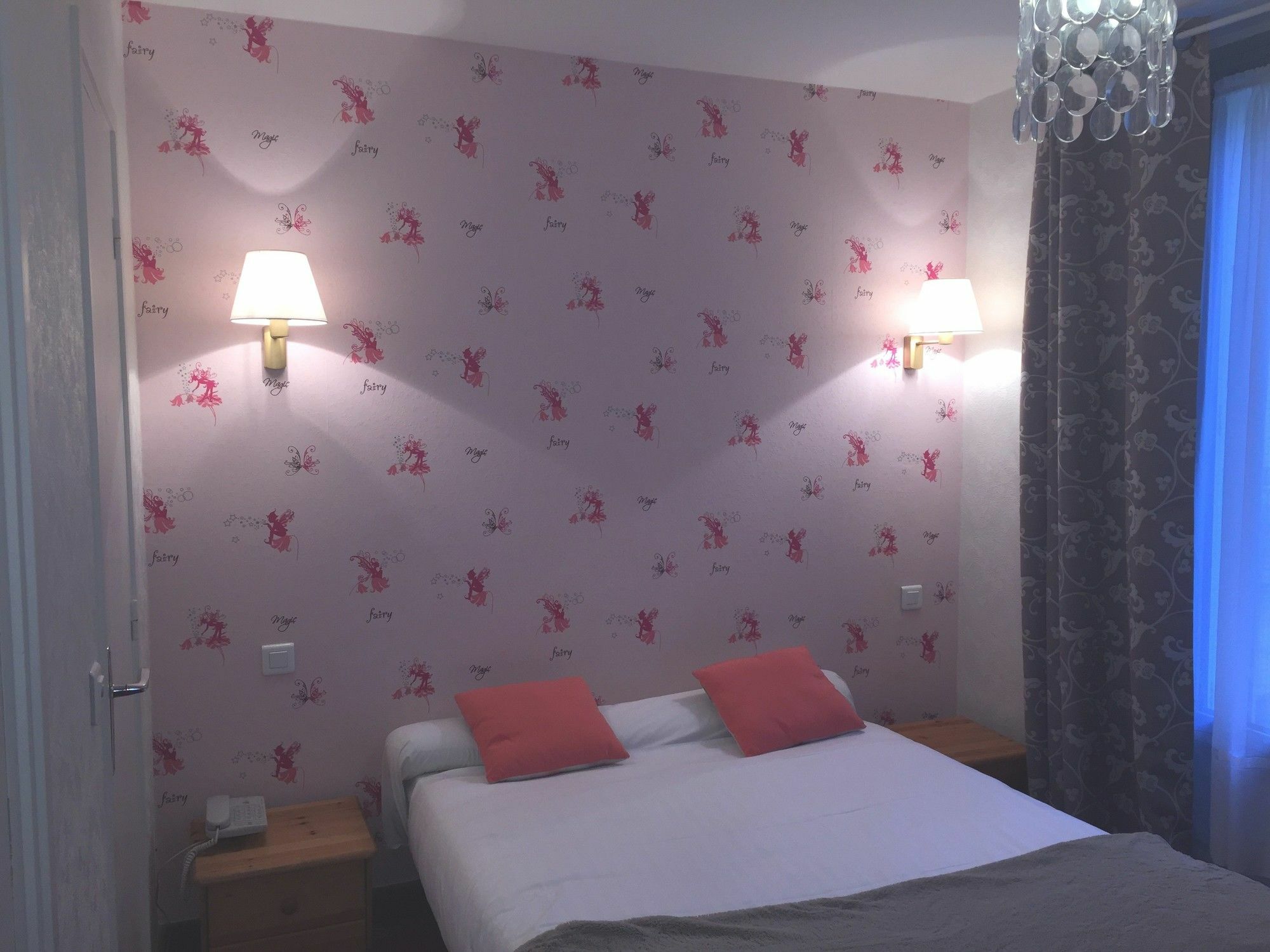 Hotel Le Clos D'alésia Parigi